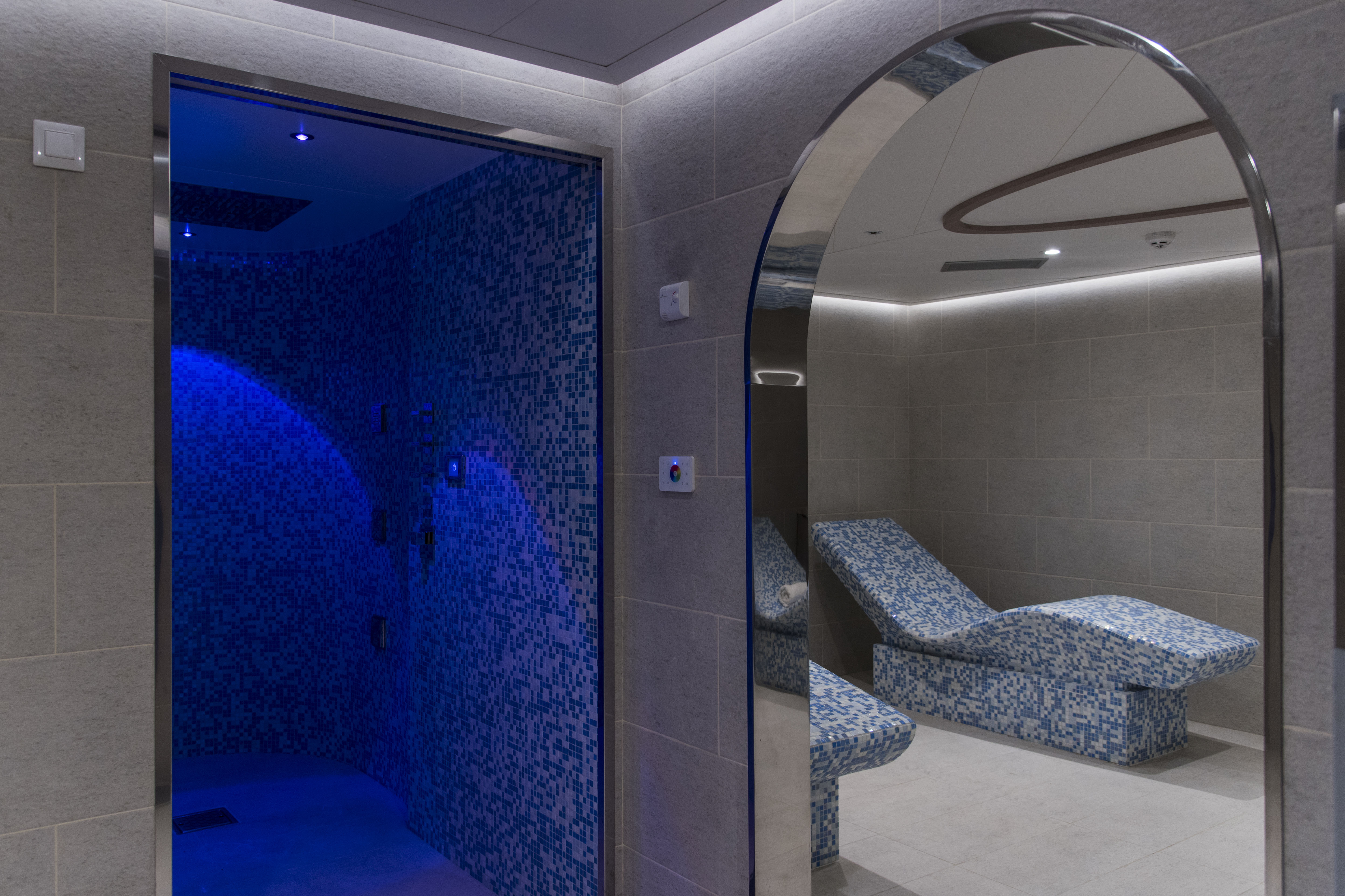 Star Breeze - World Spa